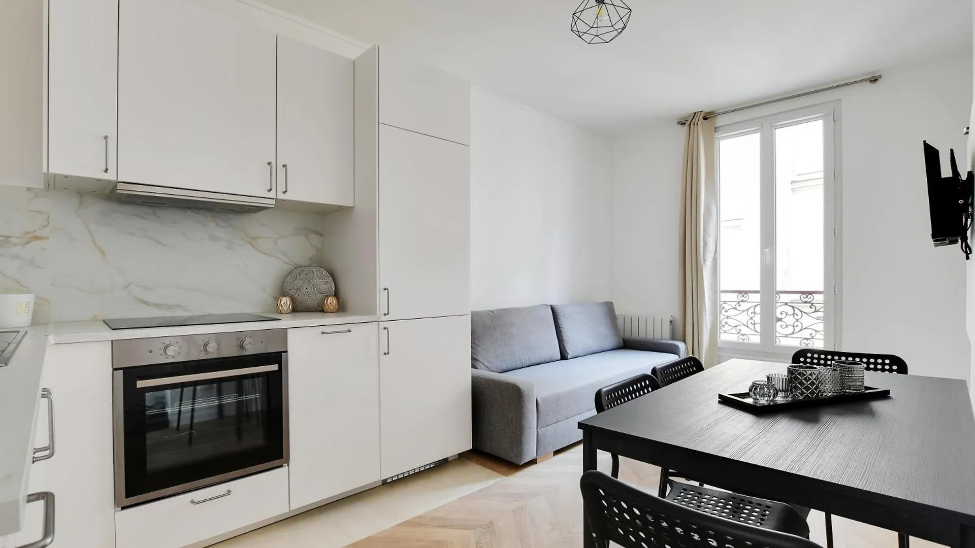 Bercy Apartment