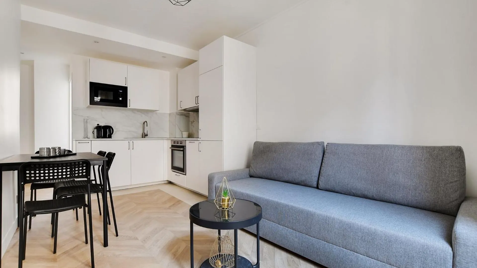 Bercy Apartment *